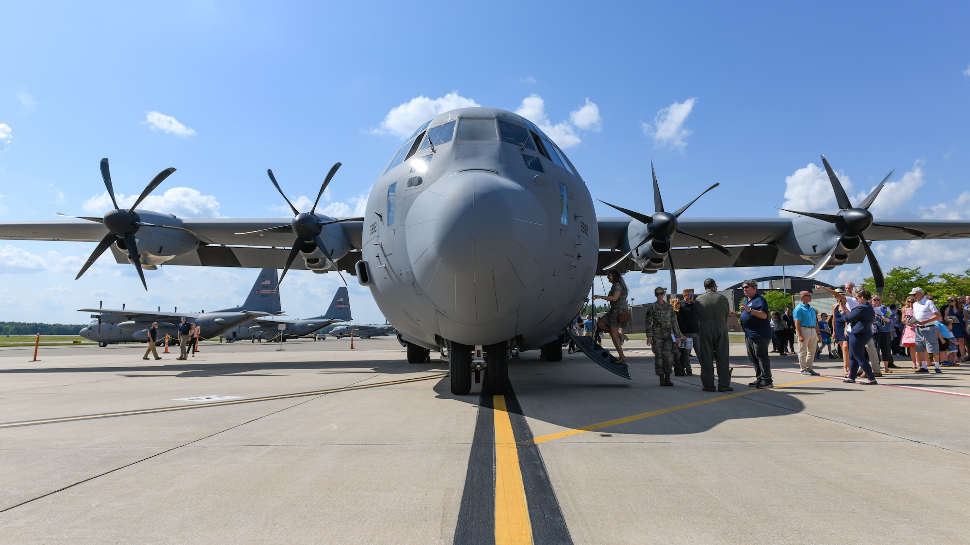 Citizen Airmen and invited guests attending the 910th Airlift Wing’s first C-130J-30 Super Hercules aircraft arrival ceremony on July 16, 2024, tour the new aircraft at Youngstown Air Reserve Station, Ohio.