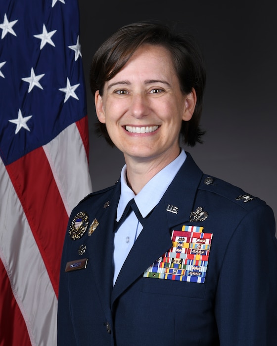 Col Lisa M. Mabbutt