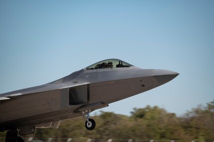 Photo of a U.S. Air Force F-22 Raptor