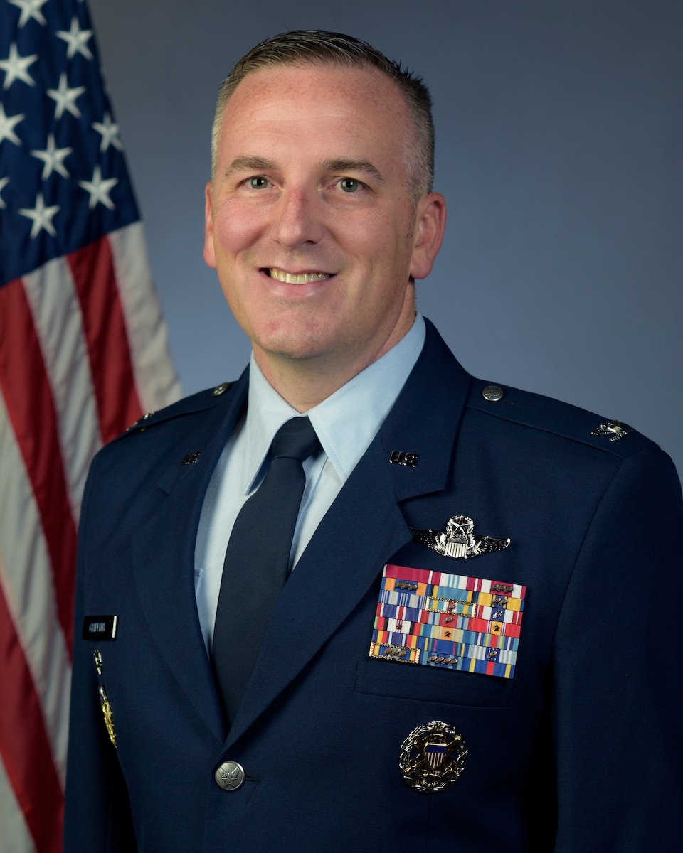 Col. Timothy Griffith Official Photo