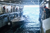 A Common Unmanned Surface Vehicle (CUSV), heads out to sea for the Poniard launching test from ROKS Cheon Ja Bong, 12 July.