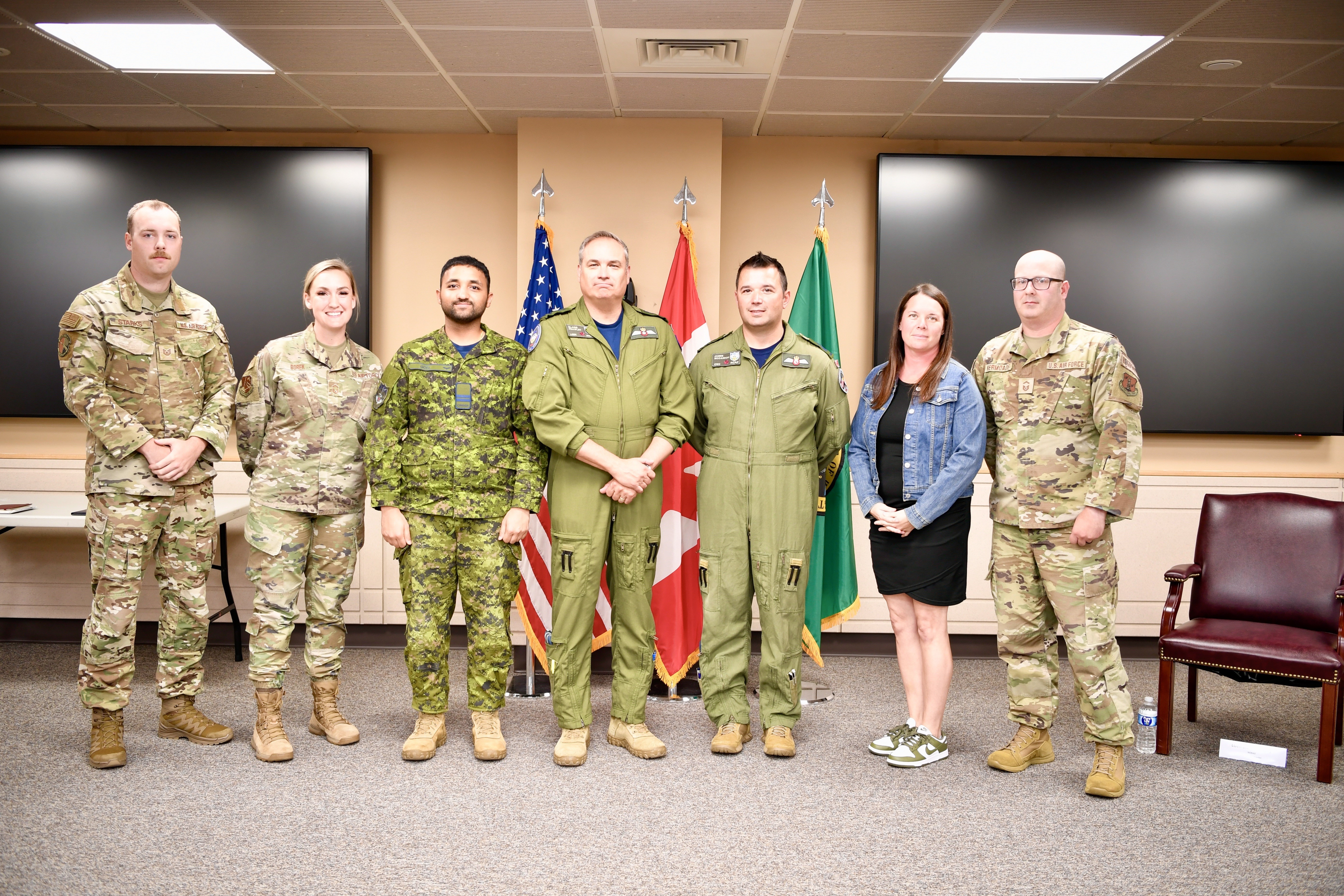 Deputy Commander of NORAD visits WADS > Western Air Defense Sector