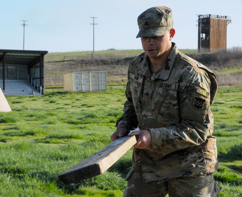 Army Reserve Soldier says Best Squad Competition ‘challenges and develops you’