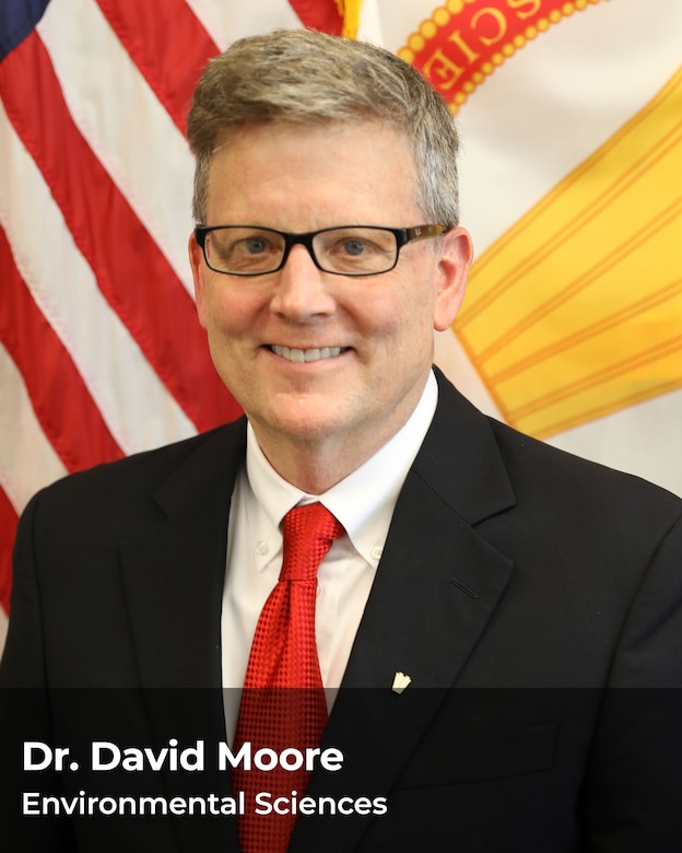 Bio photo of Dr. David Moore, Senior Research Scientist, Environmental Sciences