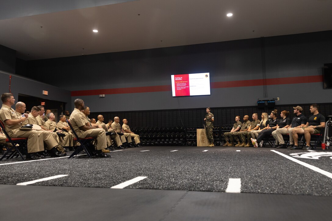 Fleet Master Chief Delbert Terrell Visits the 2nd Marine Logistics Group