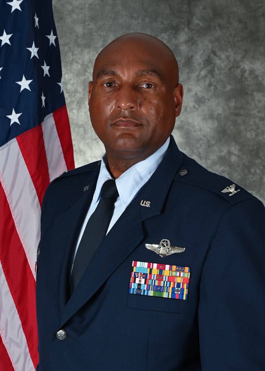 This is the official photo for U.S. Air Force Col. Larry Fenner.