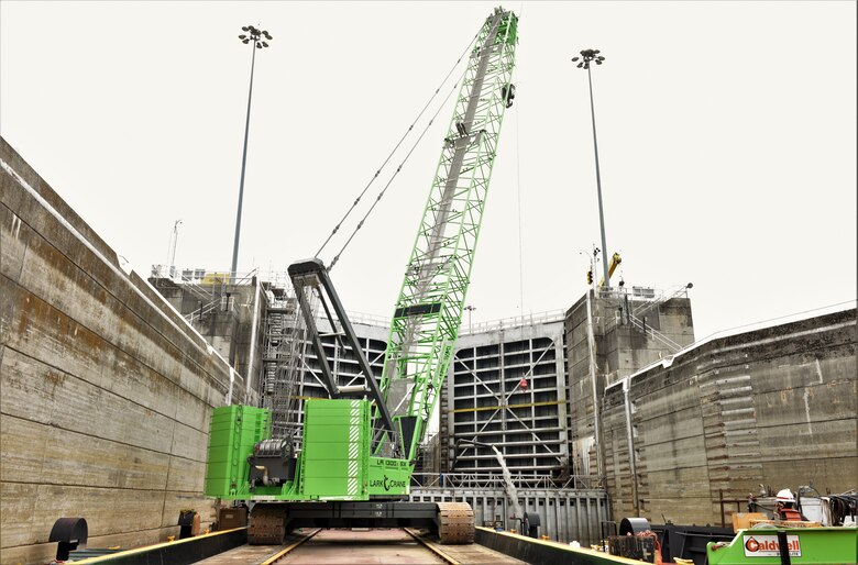 A U.S. Army Corps of Engineers Regional Rivers Repair Fleet crane provides additional materials to repair efforts while docked in front of Old Hickory Lock July 19, 2024. Old Hickory Lock is dewatered for scheduled maintenance and repair through Aug. 3, 2024. (USACE Photo by Braden Simmons)