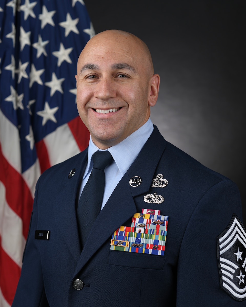 The official photo for the new 374th Airlift Wing command chief.