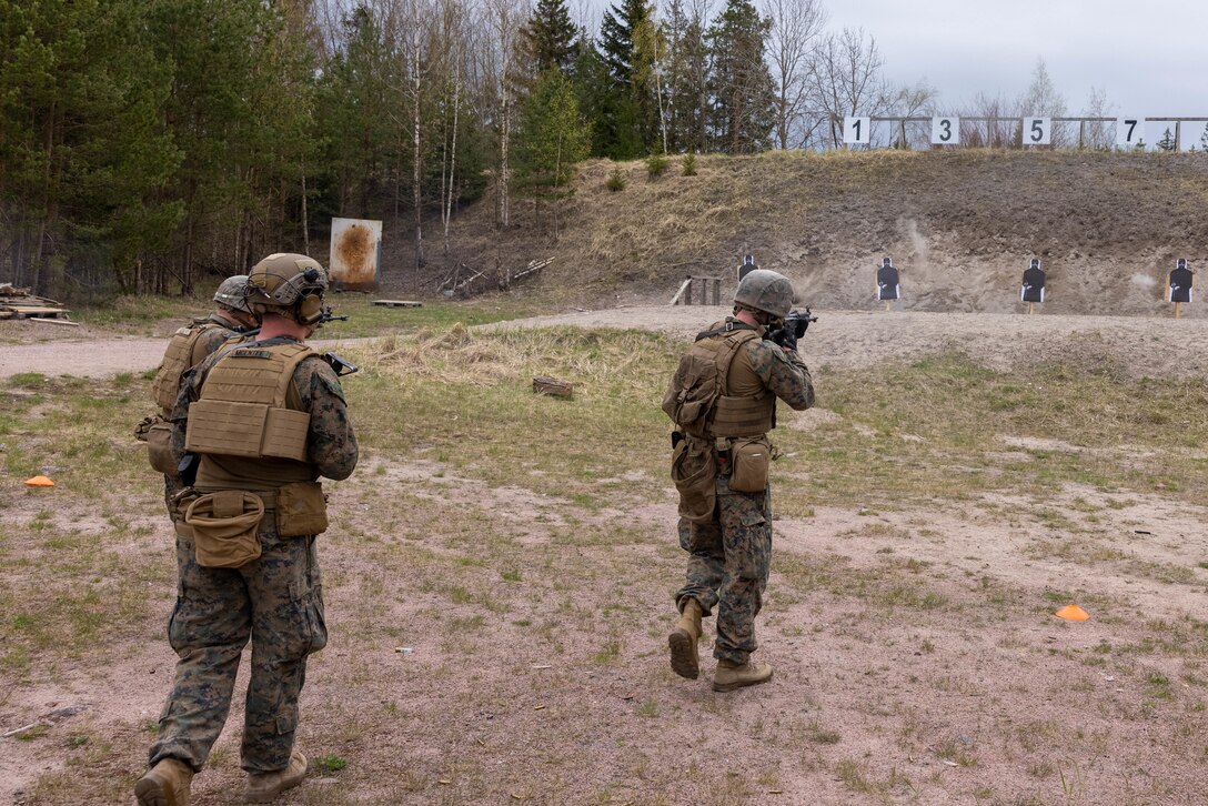 A U.S. Marine with Mobile Reconnaissance Company, 2d Light Armored Reconnaissance Battalion, 2d Marine Division, shoots the Finnish RK 62 weapon system in a live fire range during joint exercise Keksi 24 in Upinniemi, Finland, May 13, 2024. Marines worked closely with their Finnish counterparts to conduct training in maritime sensing, targeting and ground reconnaissance as part of their 2024 Reconnaissance/Counter-Reconnaissance deployment in the Baltic Sea region in support of Task Force 61/2. (U.S. Marine Corps photo by Lance Cpl. Francis Hrosar)