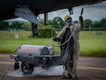 Minot maintainers support B-52 operations in England
