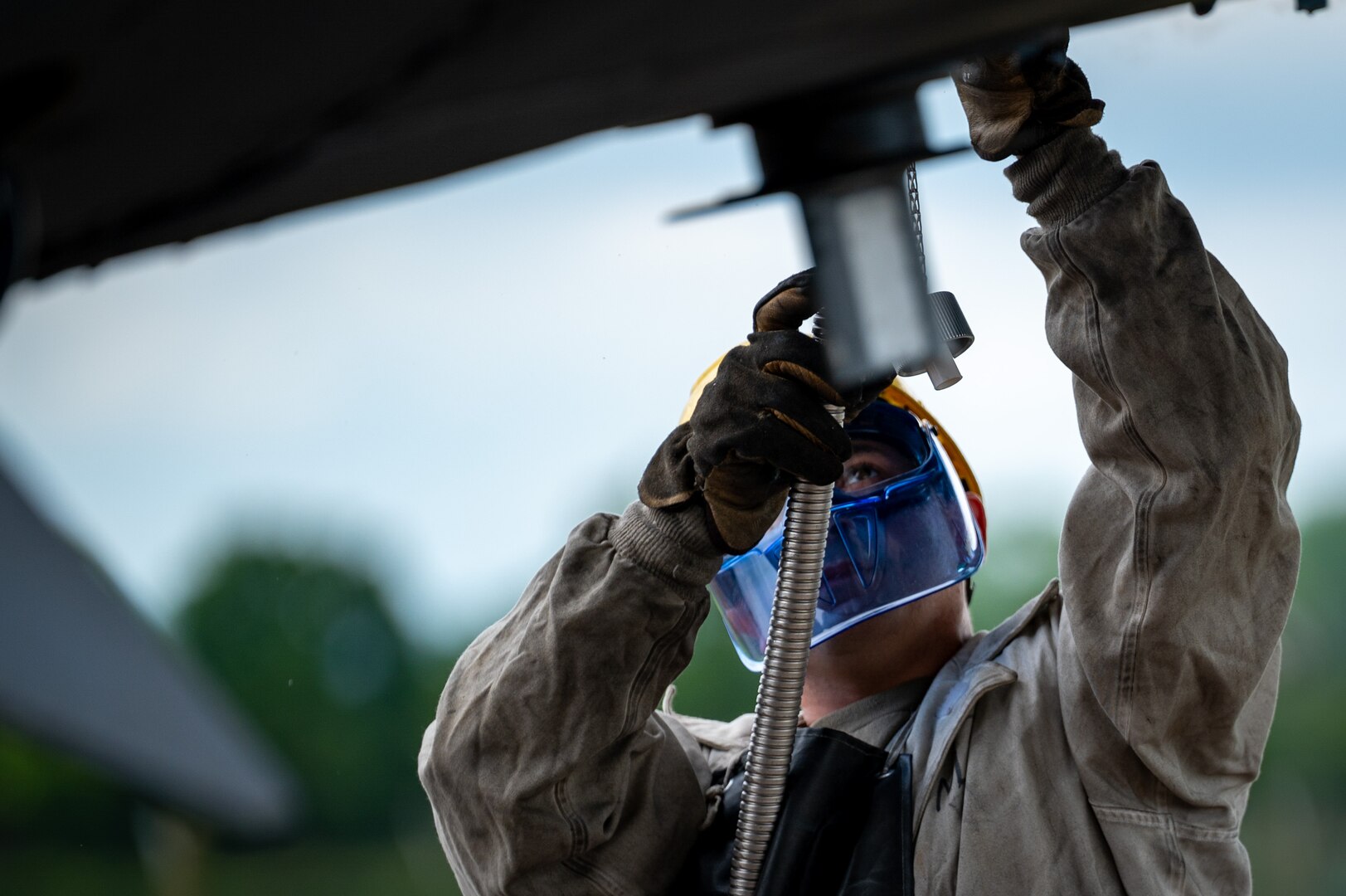 Minot maintainers support B-52 operations in England