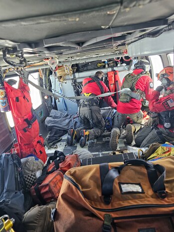 SAR Team provides medical assistance to a Soldier who had collapsed