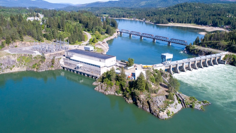 Overhead photo of Albeni Falls Dam looking upstream.
