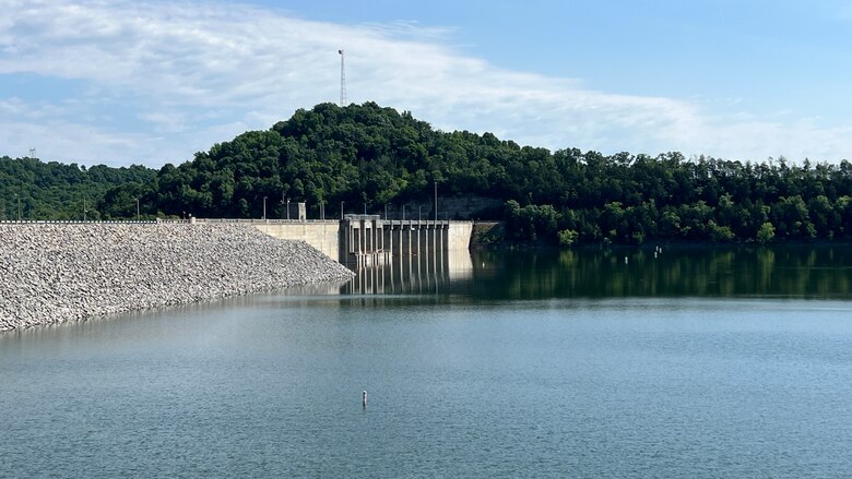A photo of a dam.