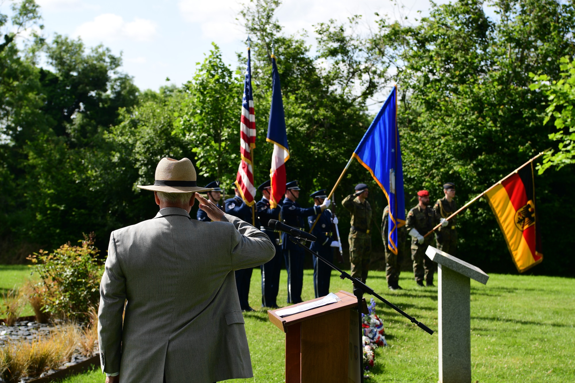 USAFEAFAFRICA commemorates sacrifice, legacy of Airmen who supported D