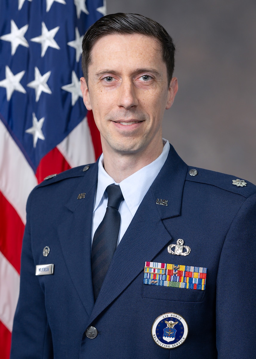 Bio picture of Lt Col Wilkinson