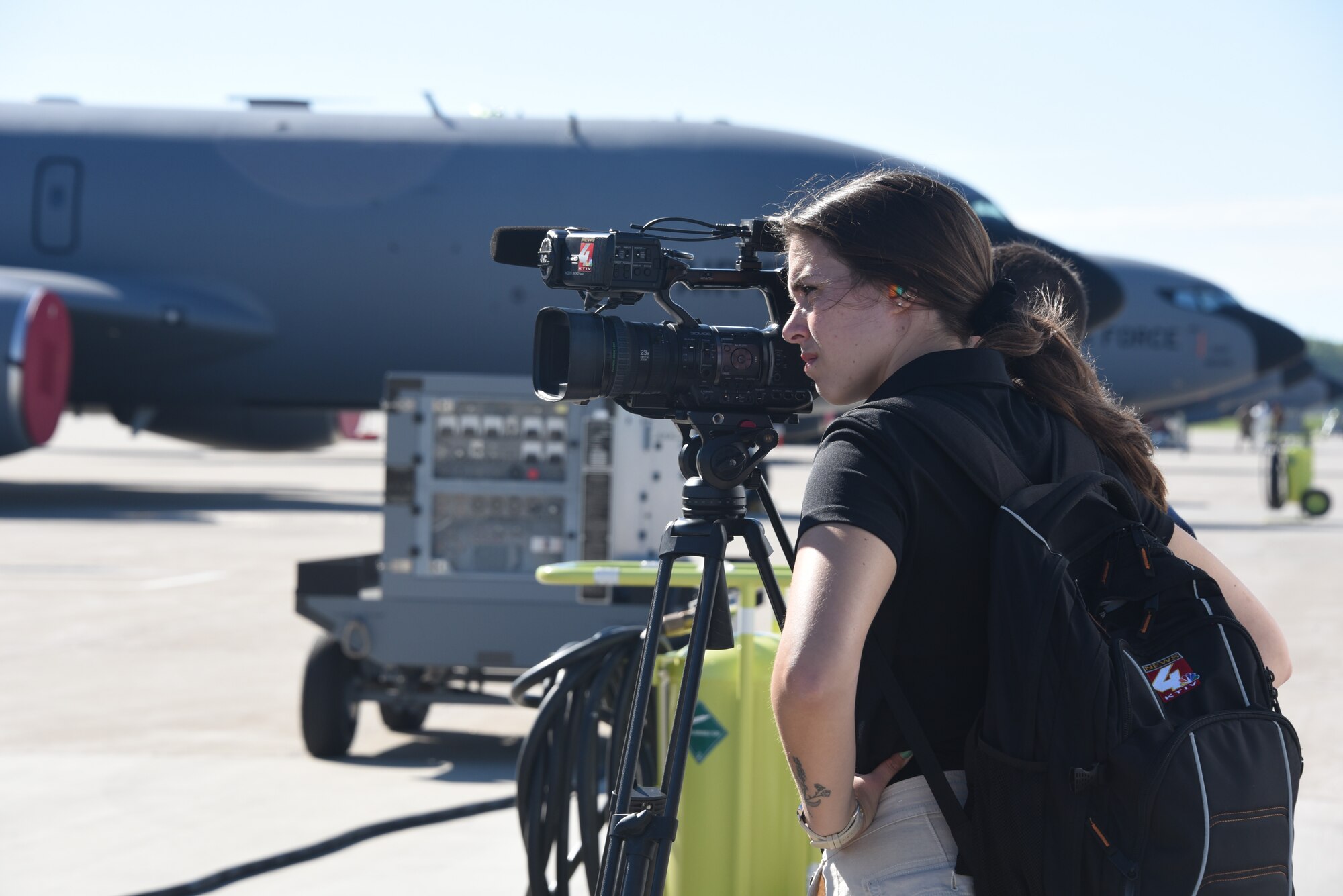 KTIV news takes video of 185th ARW aircrew.