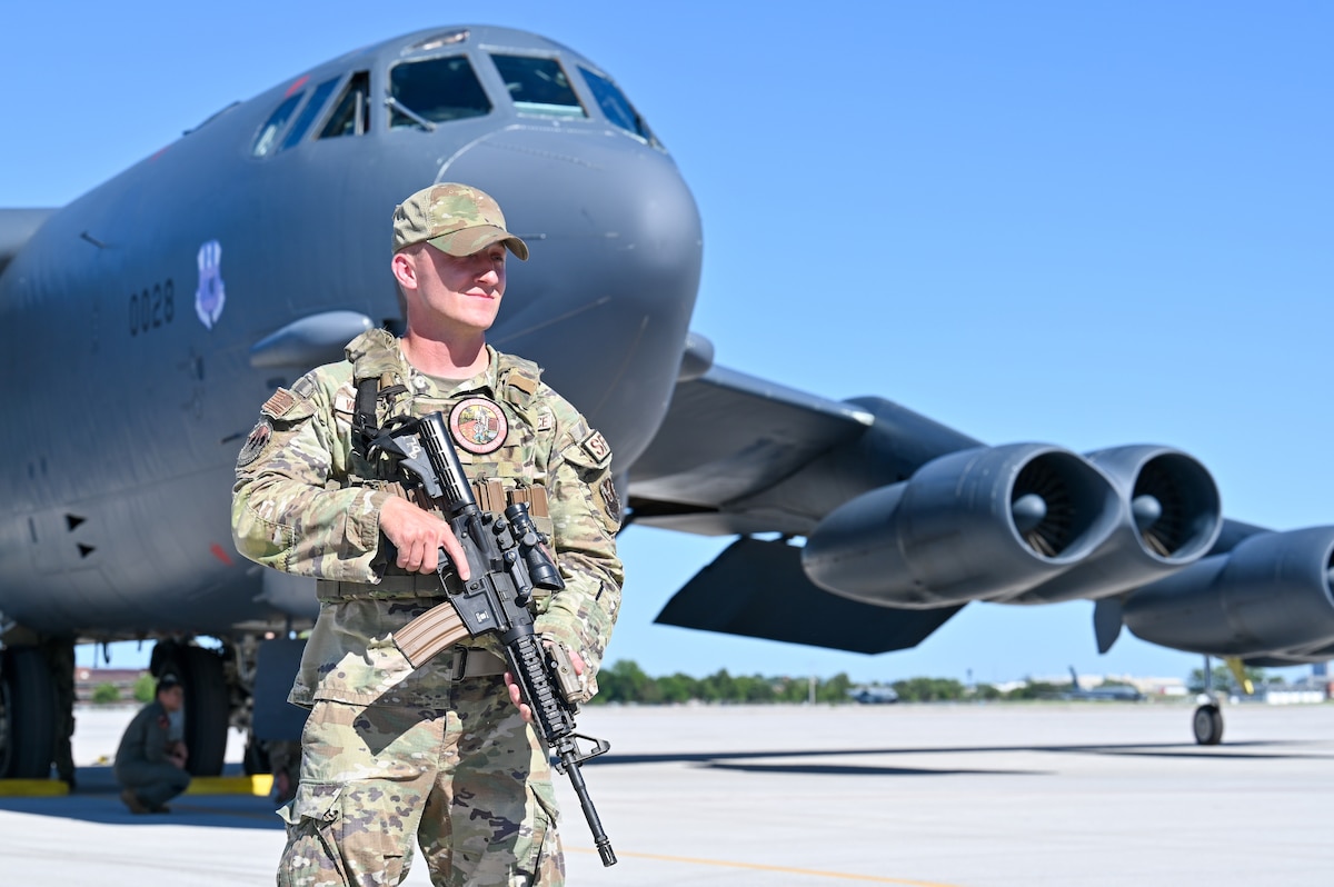 A U.S. Airman guards a B-52