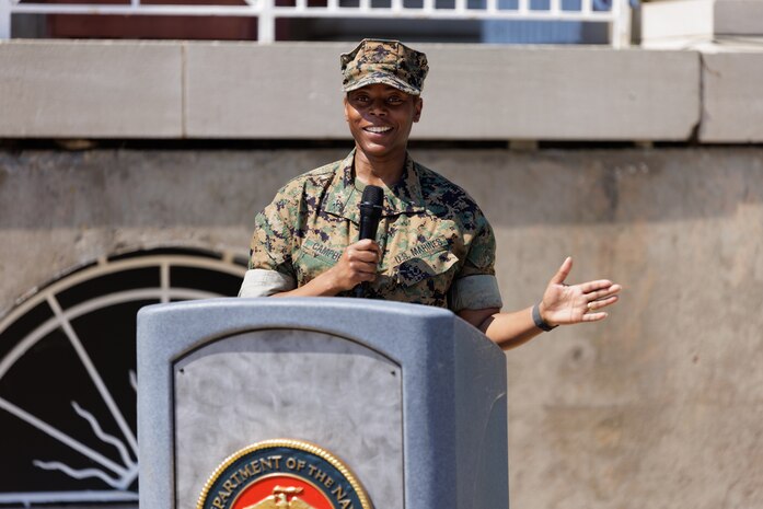 Marine Corps Systems Command Welcomes New Commander in Historic Change of Command Ceremony
