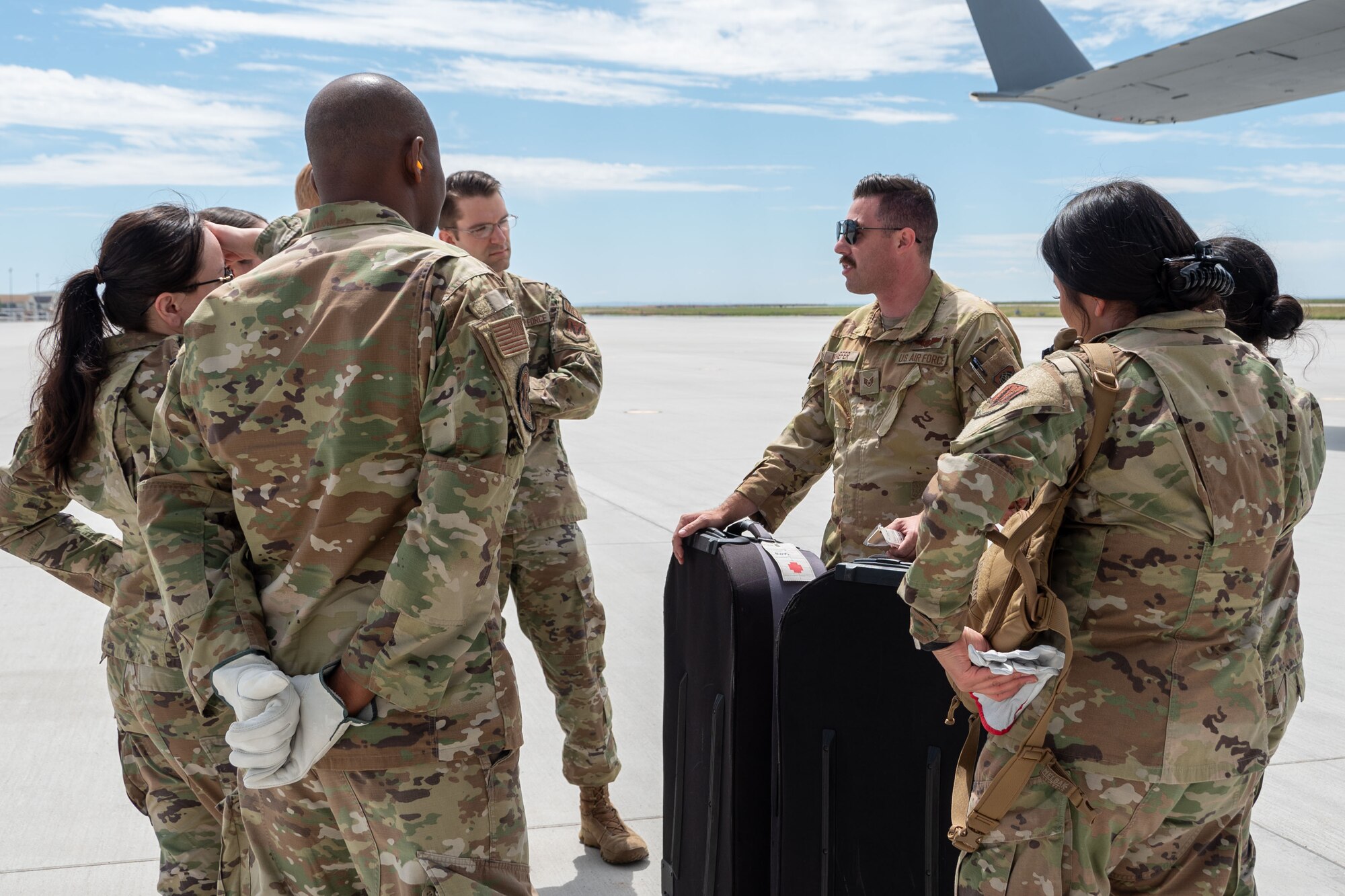 U.S. Air force Staff Sgt. Schaefer instructs airman.