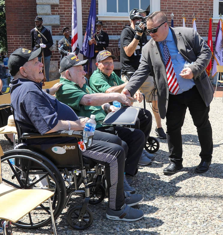 Army Reserve leader celebrates Flag Day, Army Birthday in Philadelphia