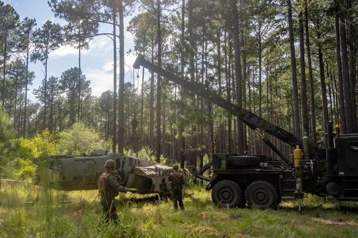 MWSS-273 conducts aircraft salvage and recovery training at Townsend Bombing Range