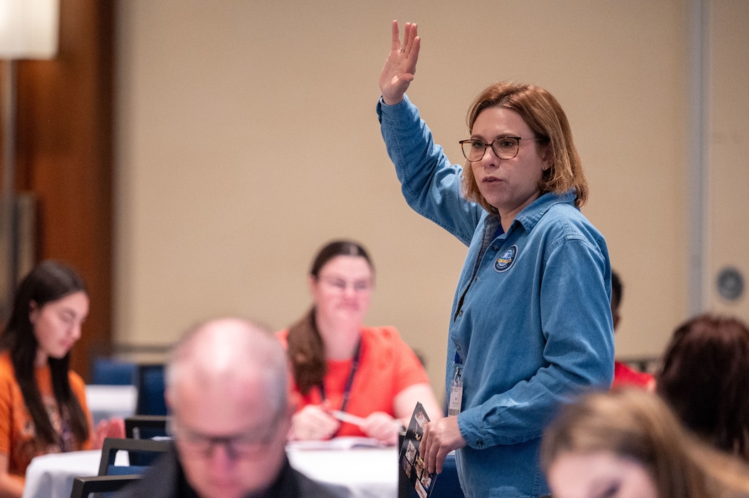 Photo of Ms. Stacey Pennington facilitating an exercise.