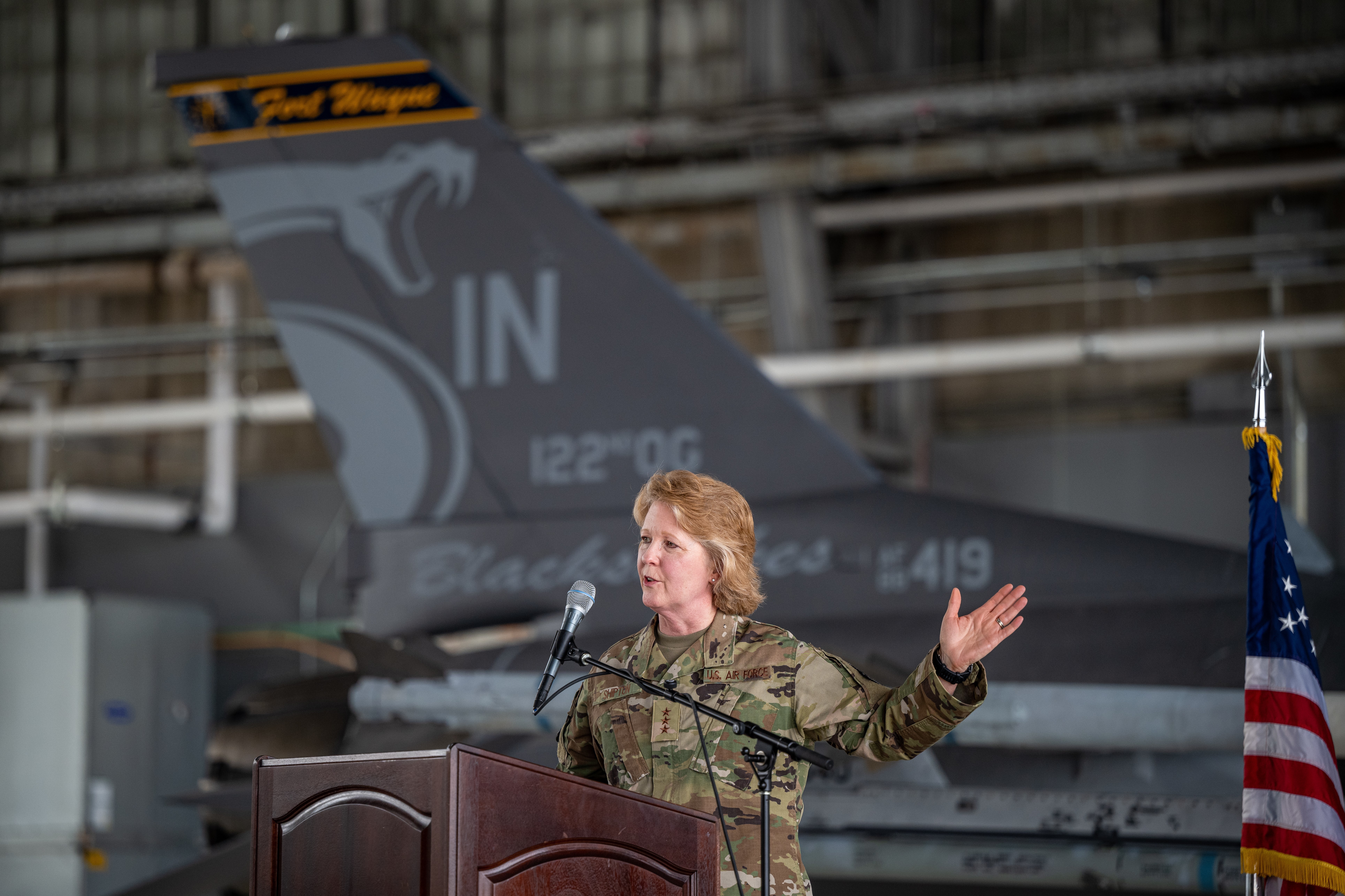 U.S. Air Force celebrates 50th anniversary of F-16 flight > Air
