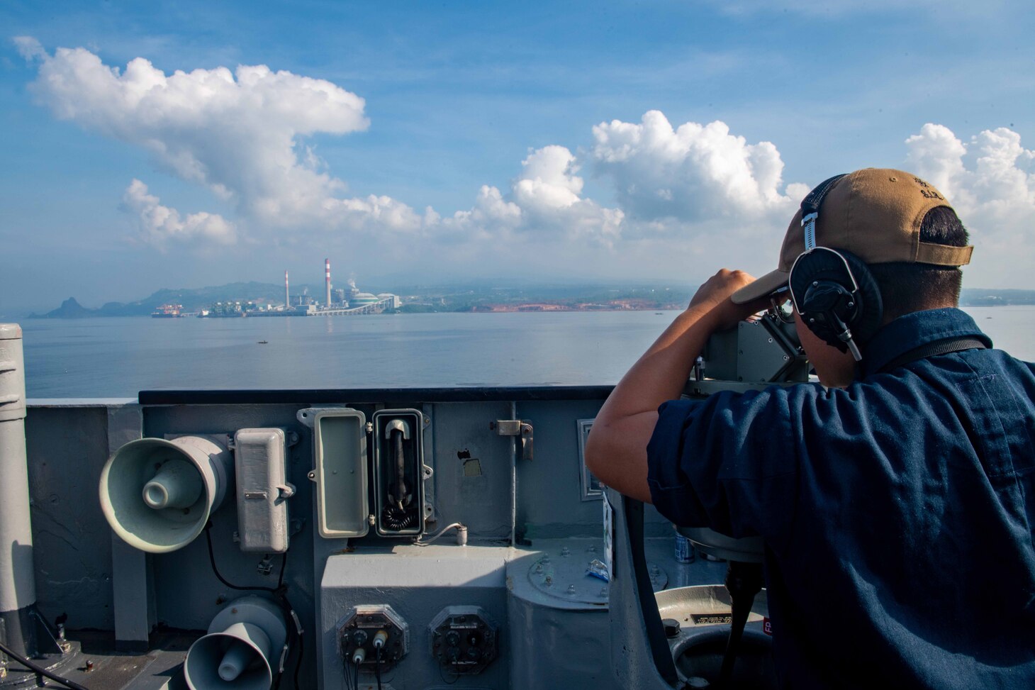 MANILA BAY (June 18, 2024) – Quartermaster 3rd Class Soledh Rivera, from Edinburgh, Texas, searches for contacts aboard the U.S. 7th Fleet flagship USS Blue Ridge (LCC 19), June 18. As the 7th Fleet flagship, Blue Ridge is the oldest operational ship in the Navy and routinely operates with allies and partners in preserving a free and open Indo-Pacific region. (U.S. Navy photo by Mass Communication Specialist 2nd Class Adam Craft)