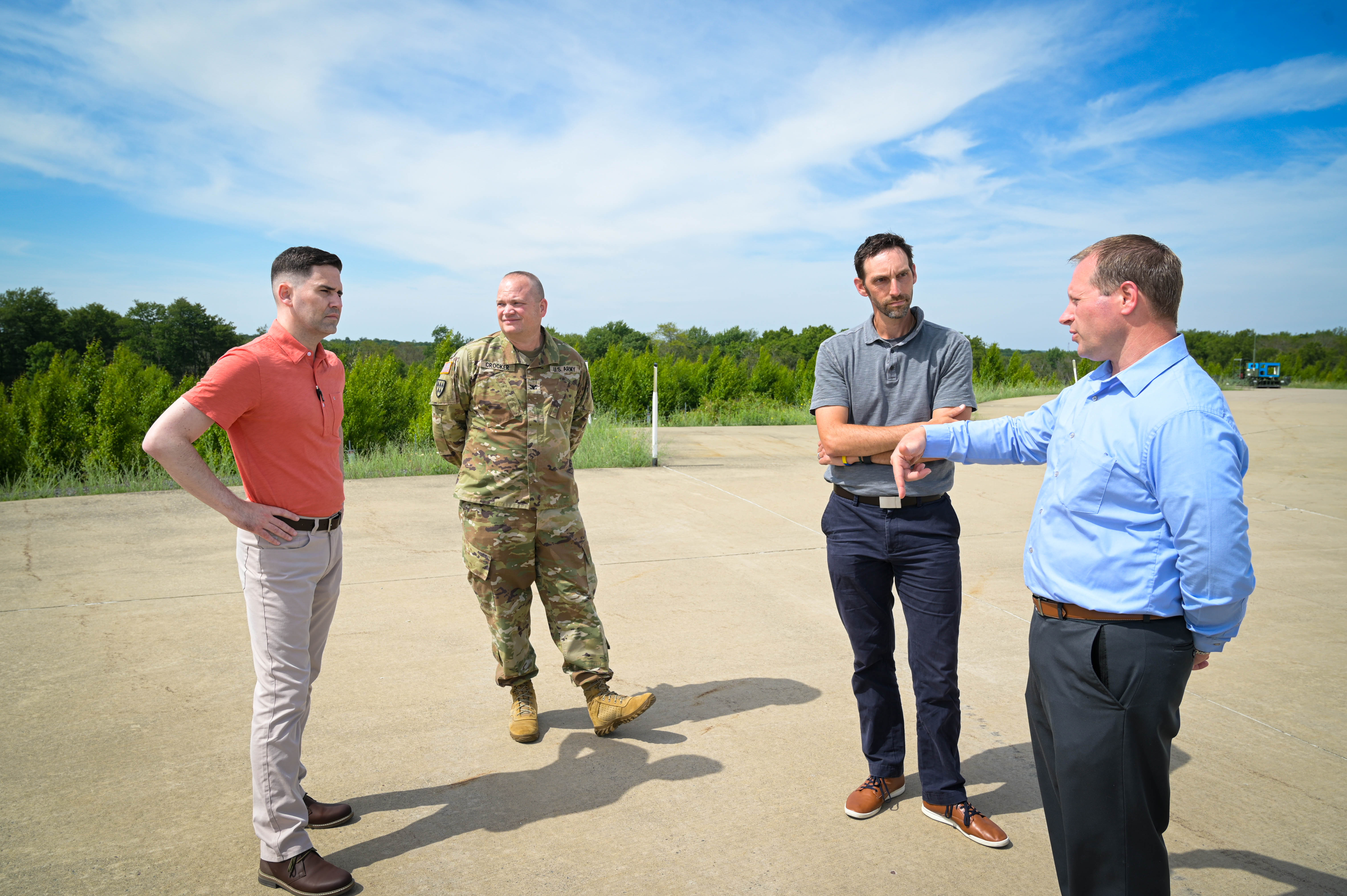 Tobyhanna hosts Army senior leader, showcases cutting-edge mission and ...