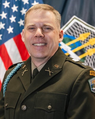 Photo of Col. Jeffrey Noll