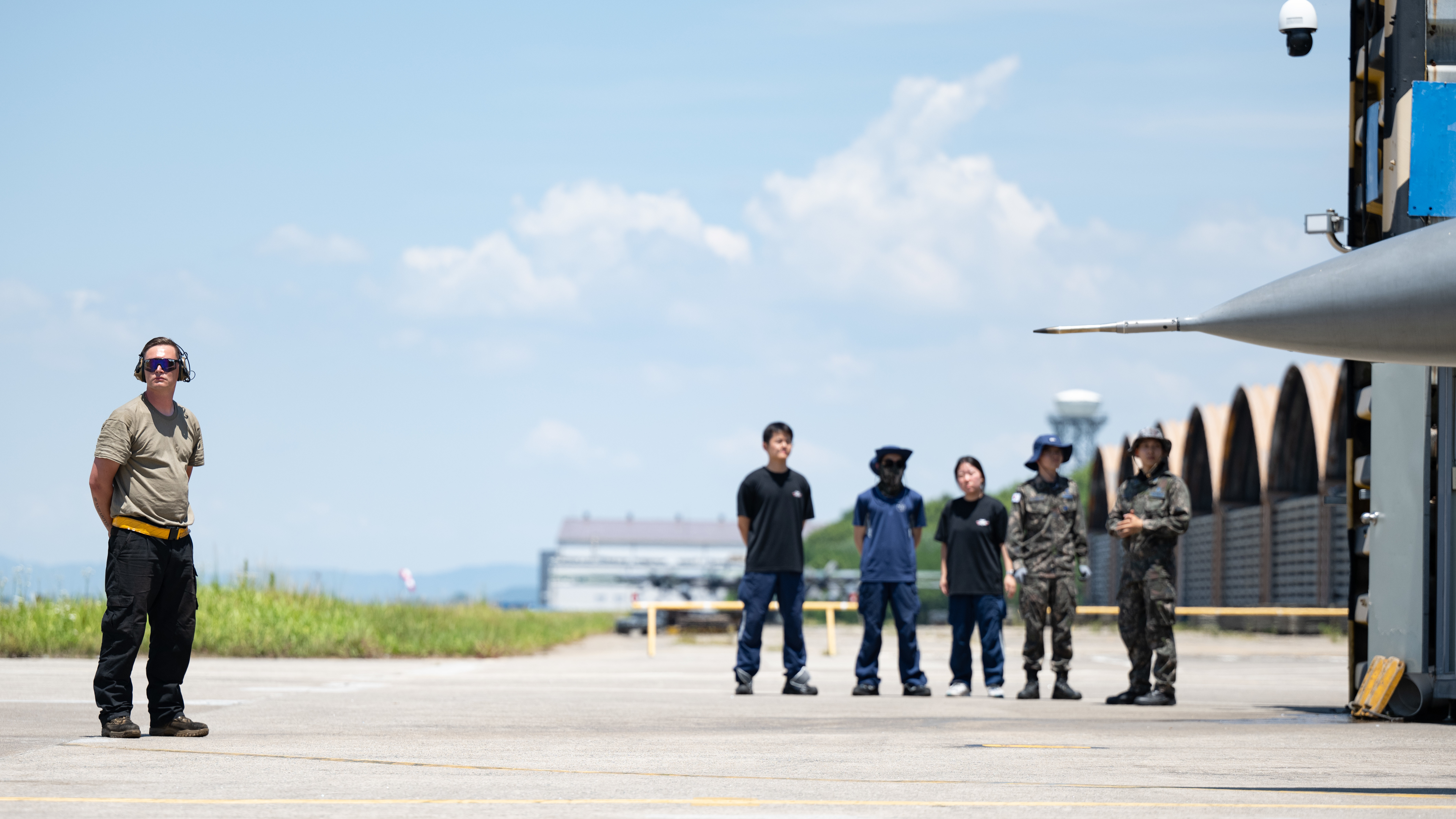 ボディビルダーブロンズ像＆メダル（米軍基地大会） | どこで