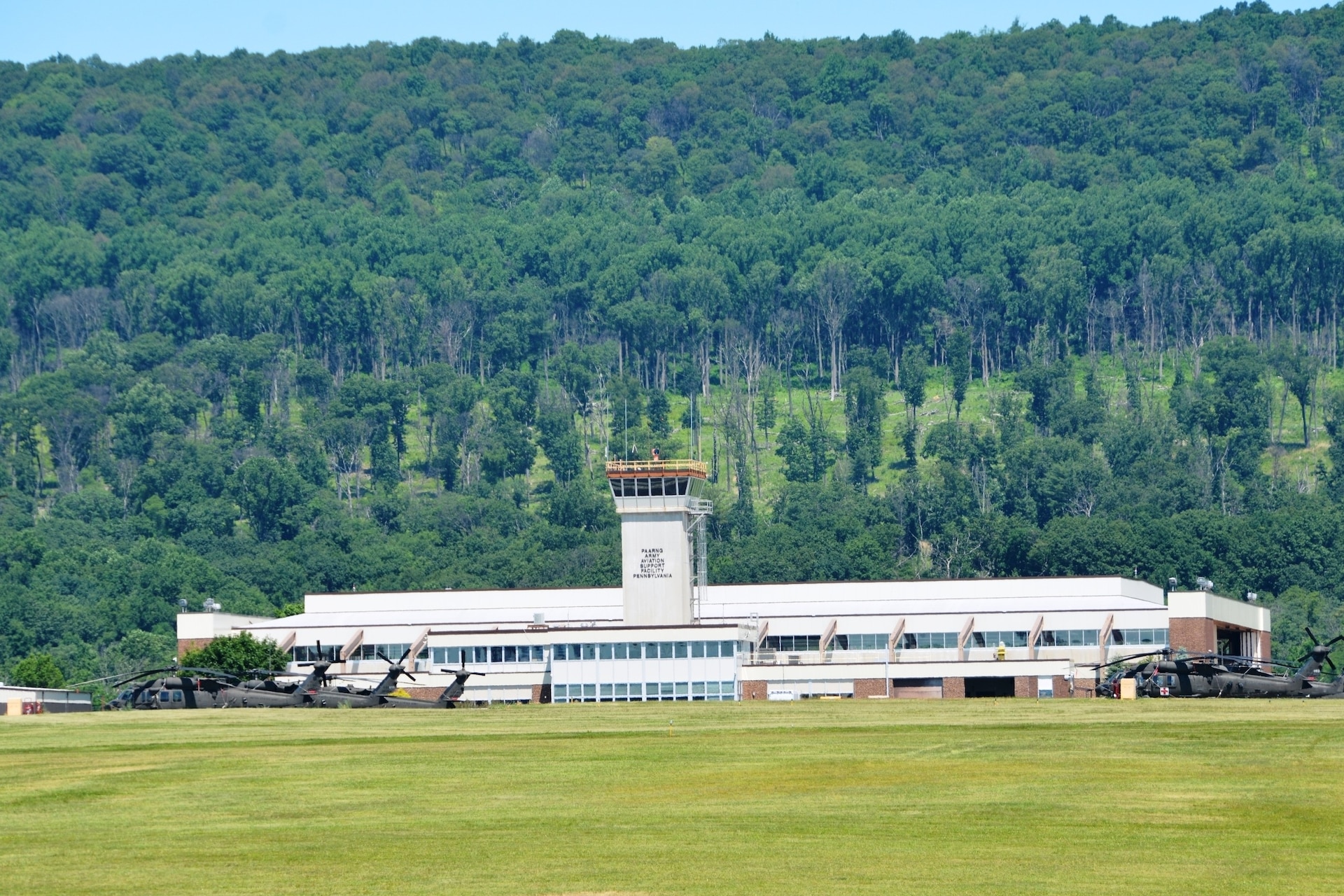 Army Aviation Support Facility #! at Fort Indiantown Gap's Muir Army Heliport provides maintenance support to units that use the heliport. (Pennsylvania National Guard photo by Brad Rhen)