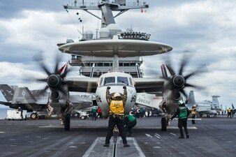 USS George Washington (CVN 73) flight operations in the Atlantic Ocean.