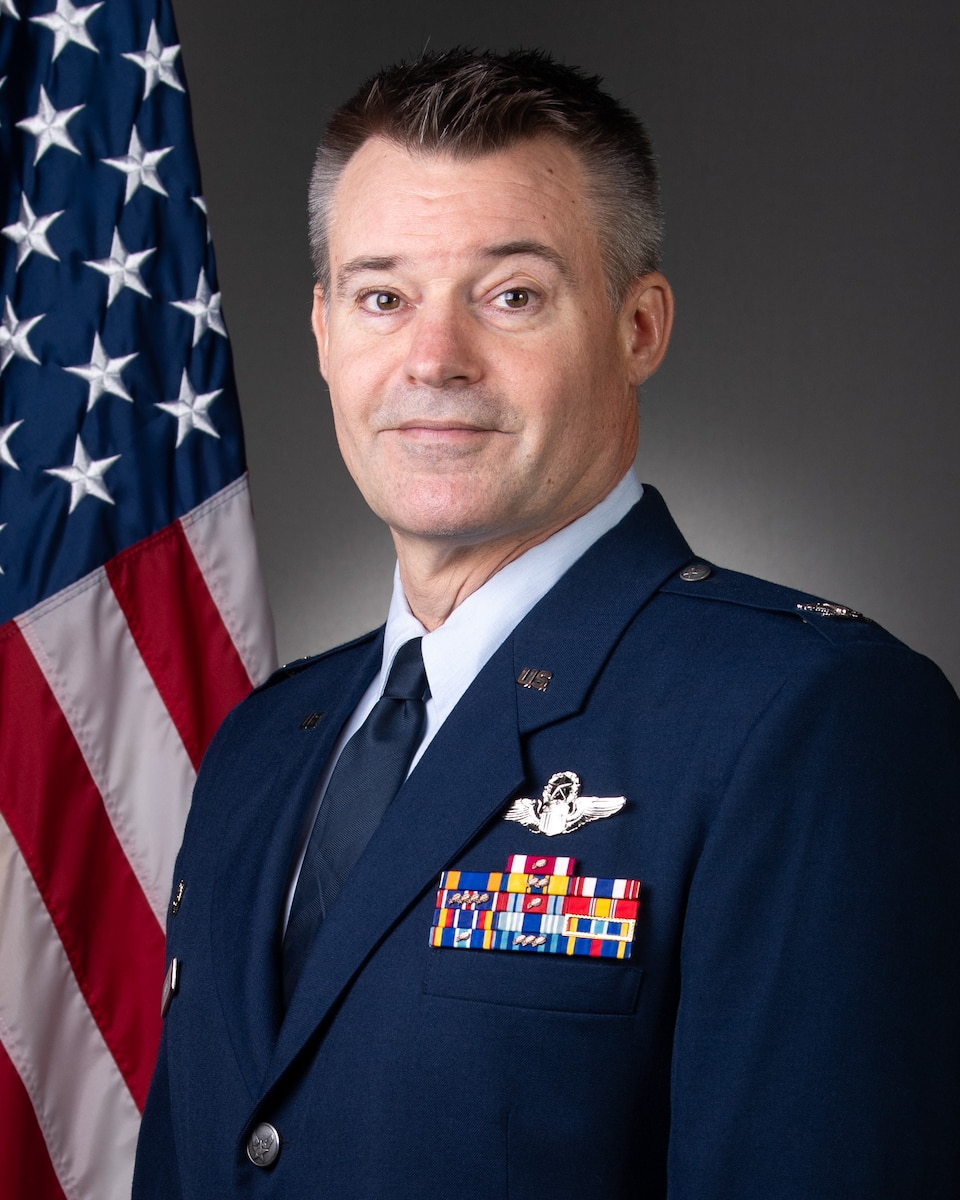 Official portrait for Col. Andrew M. Weidner