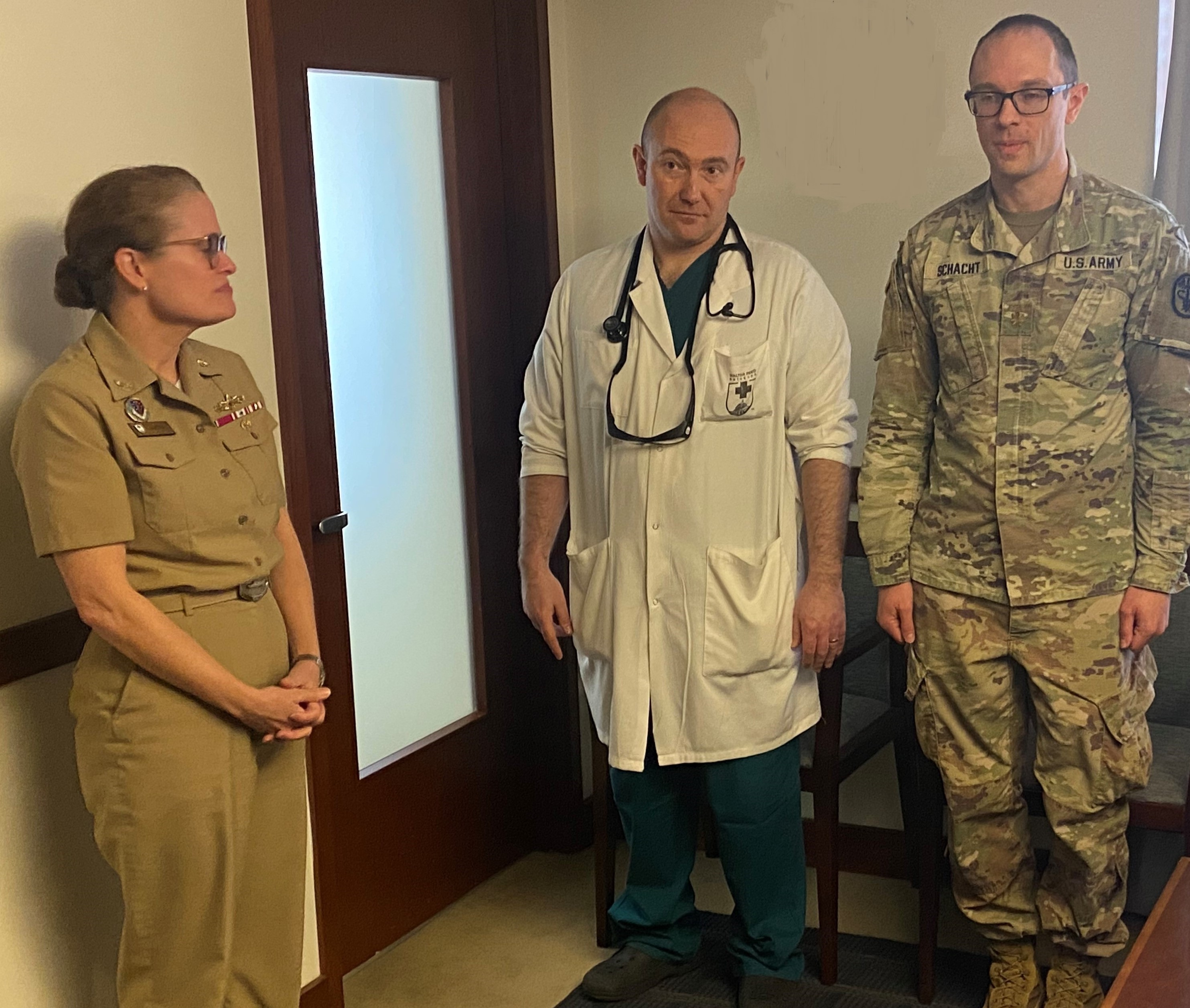 Walter Reed doctors credited with saving the life of a gym patron