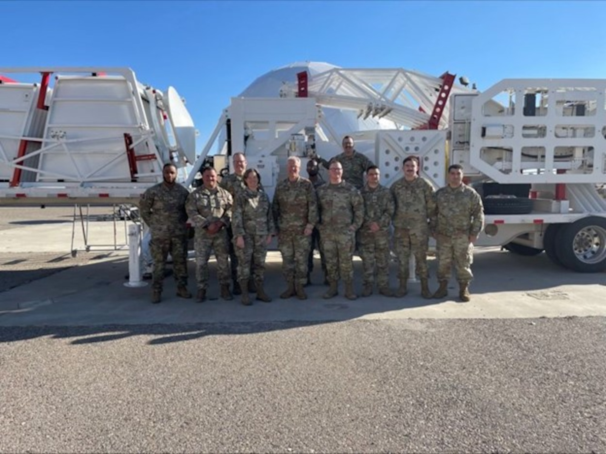 Space Systems Command’s Commander, Lt. Gen. Philip Garrant and Deputy Commander, Col. Michelle Idle, at Kirtland Air Force Base, NM, home of SSC Innovation & Prototyping and more.