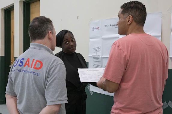 USAID trainers teach ‘Warrior Medics’ disaster response coordination in JHOC training