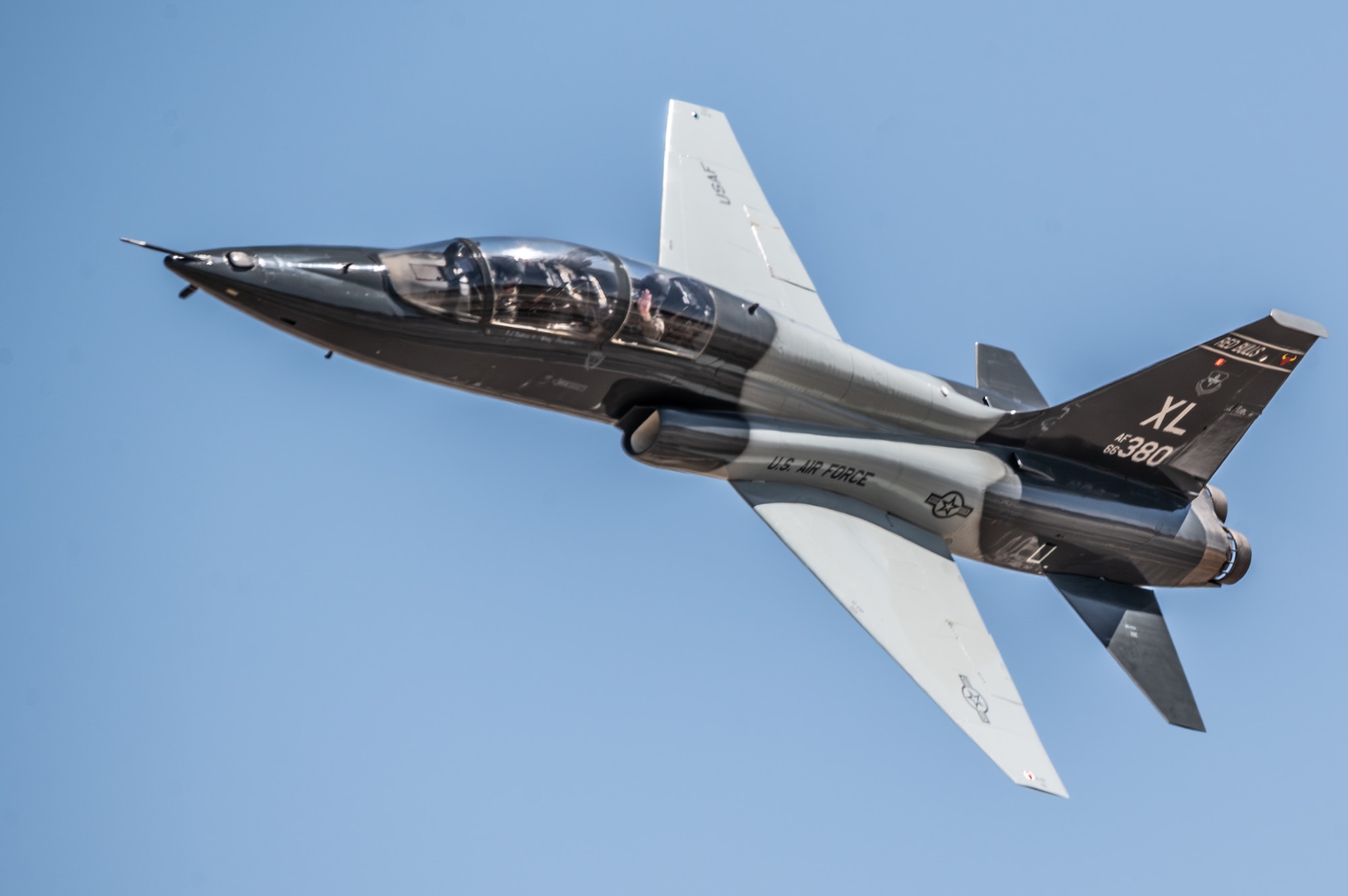 A U.S. Air Force T-38C Talon flies during the Fiesta of Flight airshow at Laughlin Air Force Base, Texas, March 9, 2024. The Laughlin performers flew two T-1A Jayhawks, two T-6A Texan II’s and two T-38C Talons. The performance showcased Laughlin’s local aircraft to approximately 16,000 attendees at the Fiesta of Flight airshow. (U.S. Air Force photo by Airman 1st Class Keira Rossman)