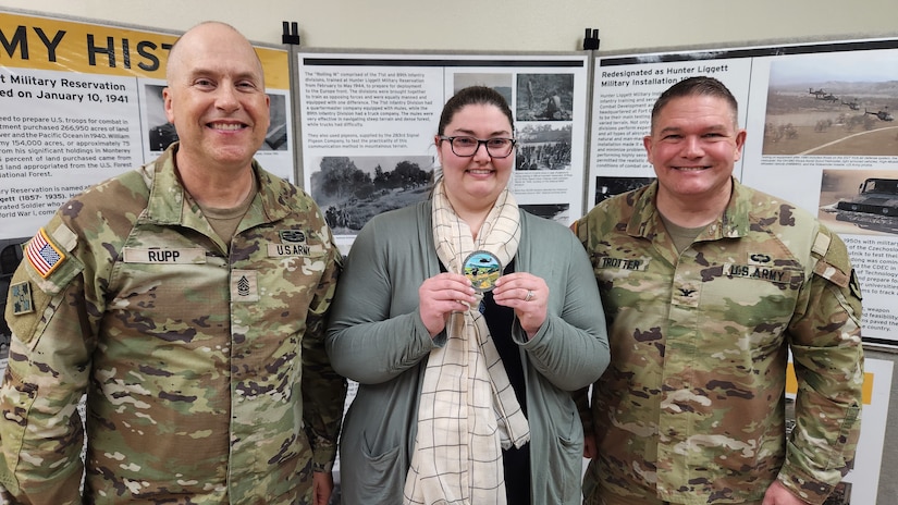 Fort Hunter Liggett challenge coin reflects military mission while depicting beauty of nature