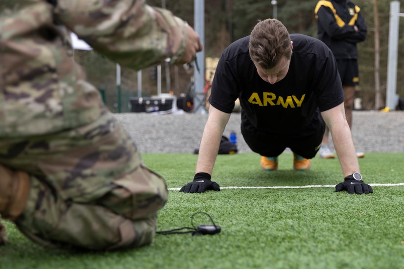 Army Reserve Soldiers in Europe prep for Air Assault School