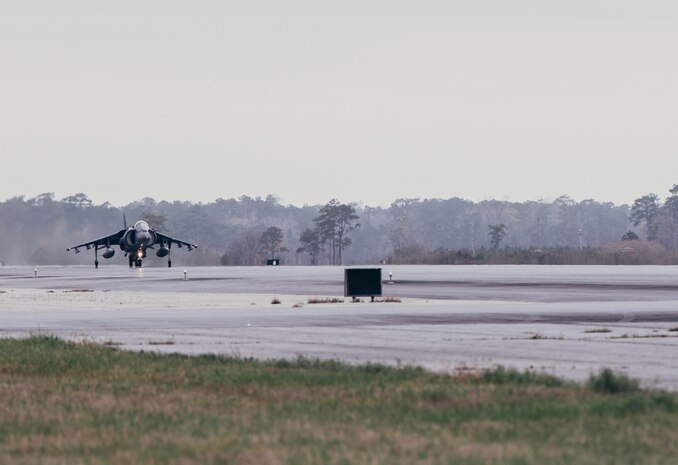 26th MEU(SOC) Marines return from eight-month deployment as the Tri-GCC Immediate Crisis Response Force