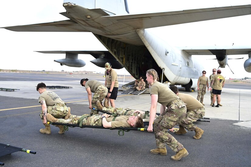 Deployed Pa. National Guard Soldiers conduct medical cold load