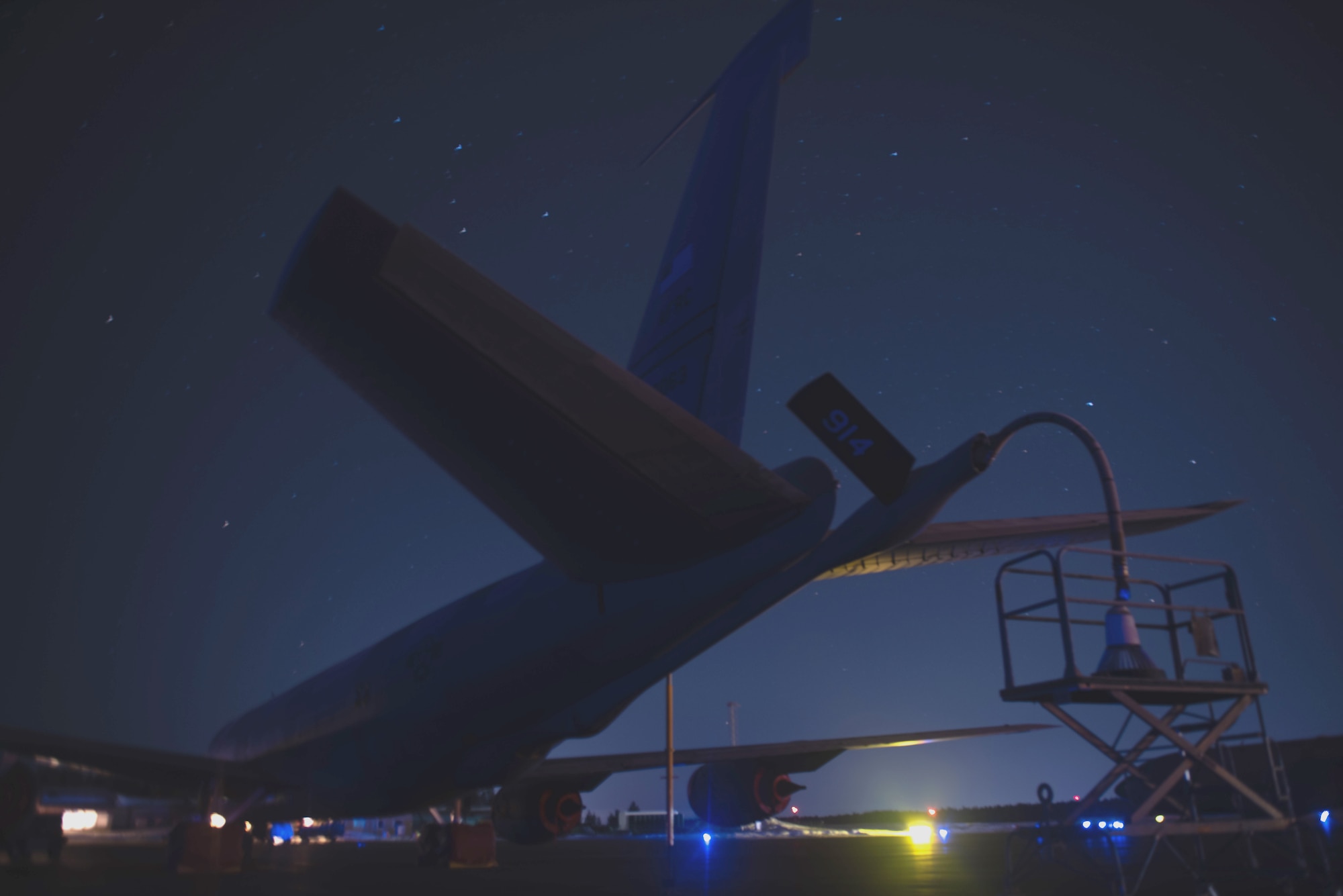 A KC-135 Stratotanker with a drogue installed sits ready at Luleå-Kallax Air Base, Sweden