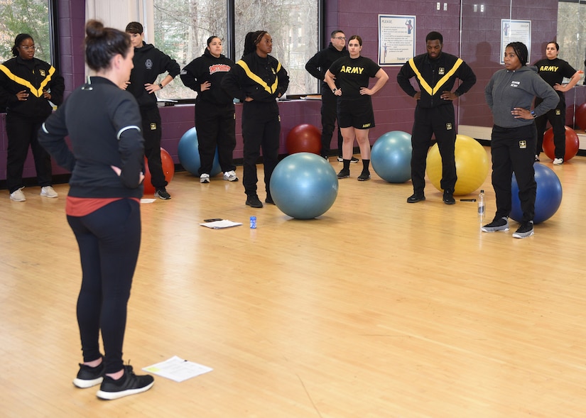 Kelsey Mathias, Center for Initial Military Training (LEAD Training LLC) Pregnancy and Postpartum Program integrator, trains a group of Fort Eustis soldiers as P3T instructor trainers.