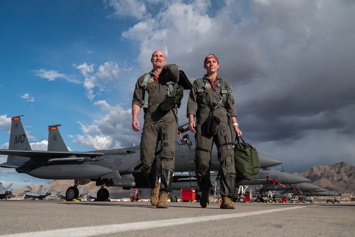 Air force 2 red new arrivals