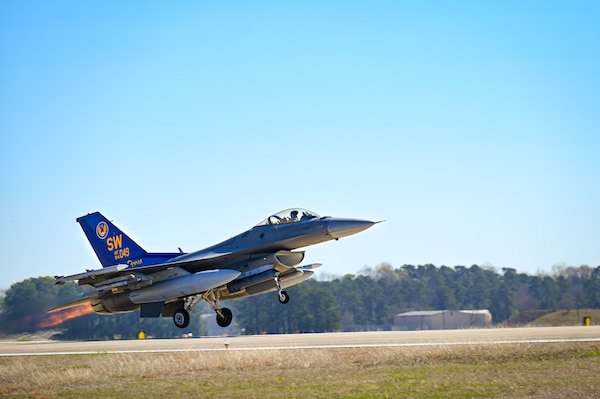 U.S. Air Force F-16 taking off from Shaw Air Force Base runway.
