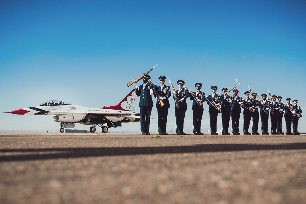 Luke AFB Home Page