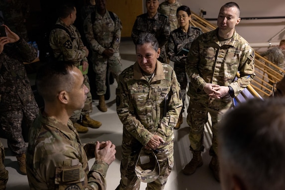 Chief of the Army Reserve visits the 200th Military Police in South Korea