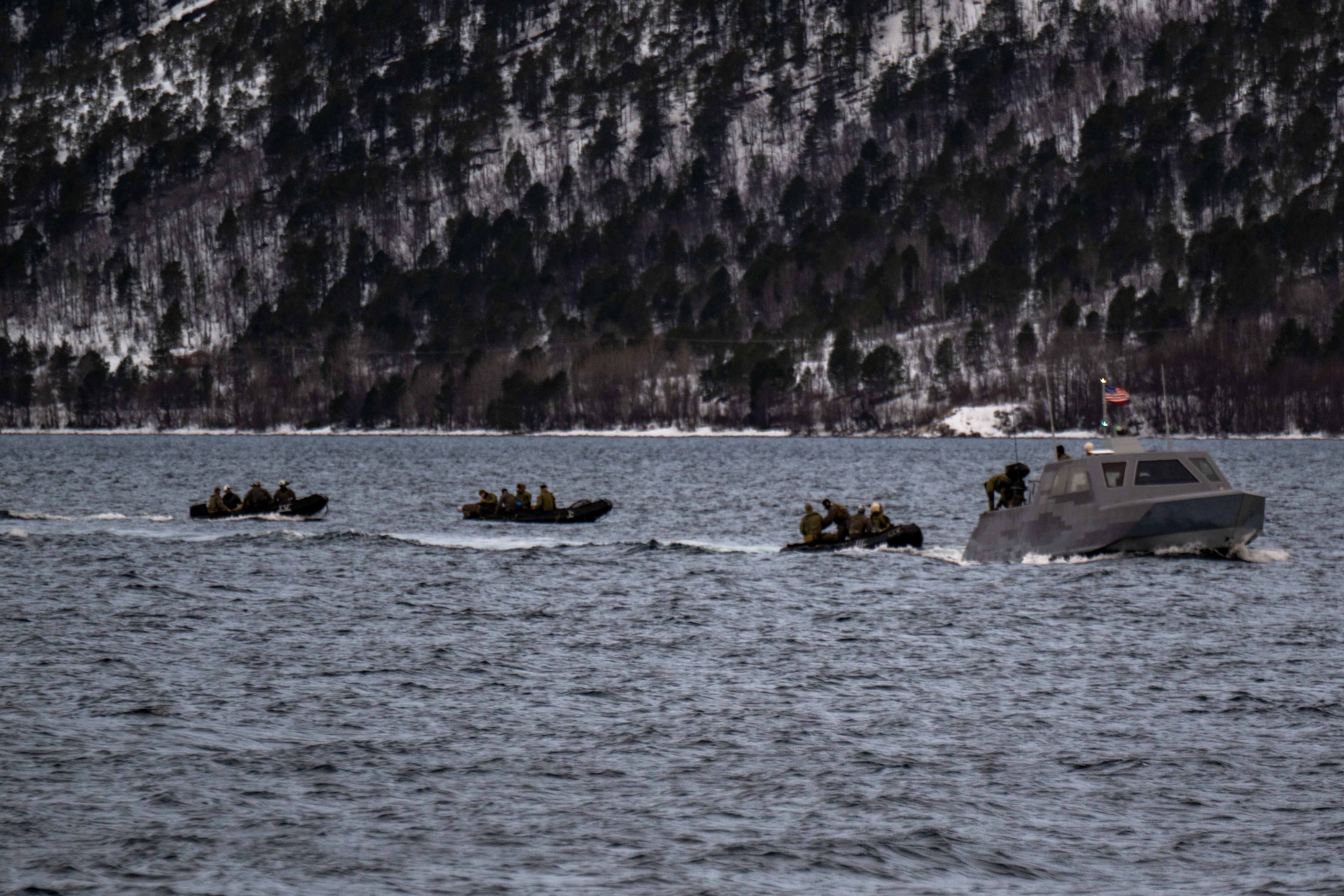 US and Norwegian Naval Special Operators Train Together